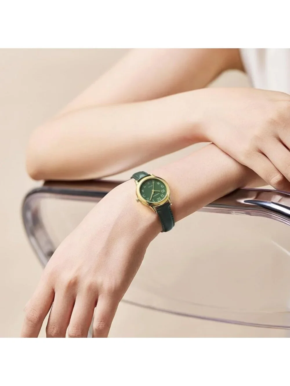 Stylish Minimalist Analog Watch for Women - Small Leather Band, Perfect Gift